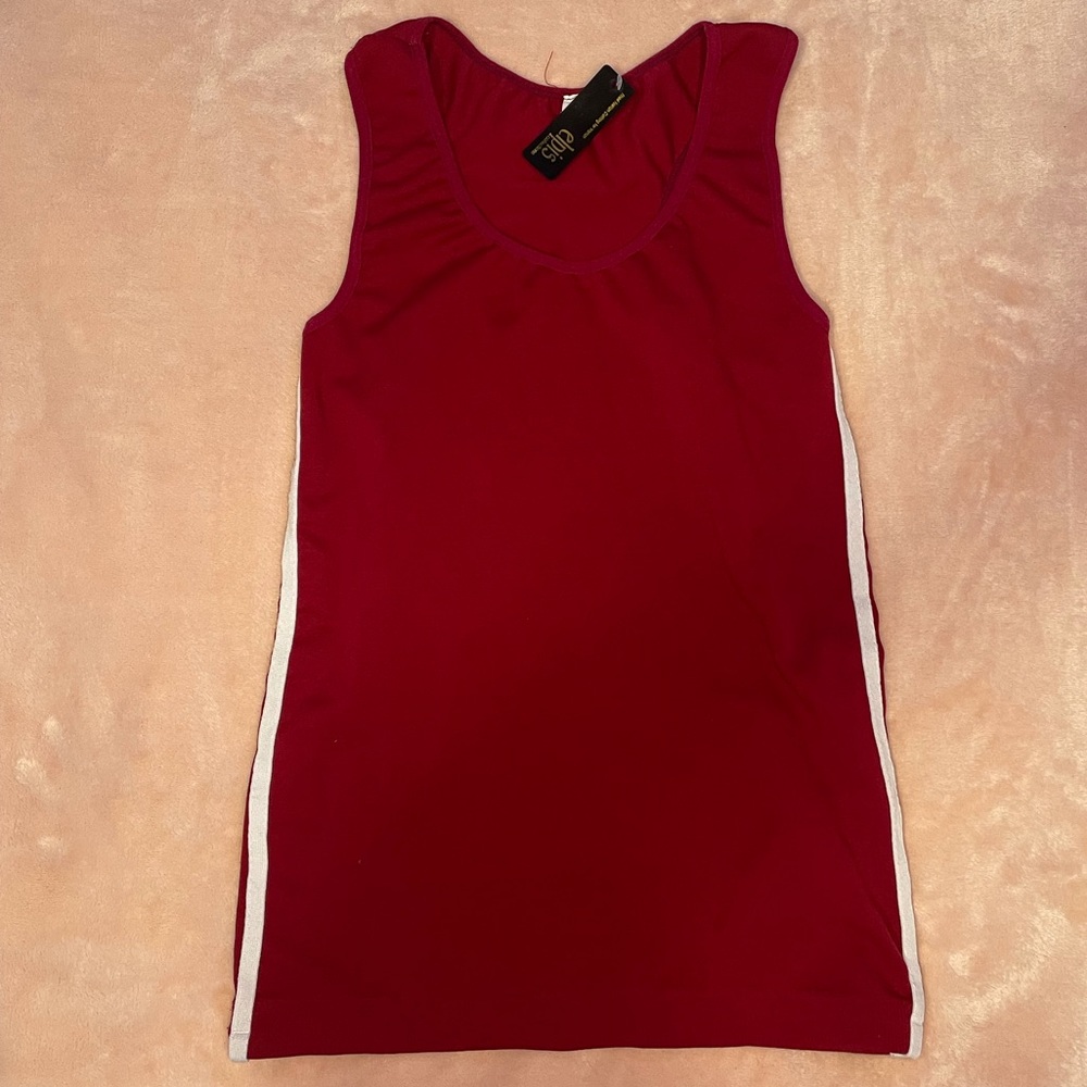 Red Tracksuit - Picture 5 of 5